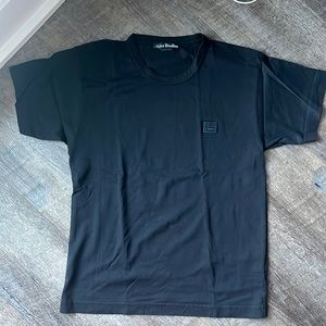 Authentic acne studios tshirt nwot